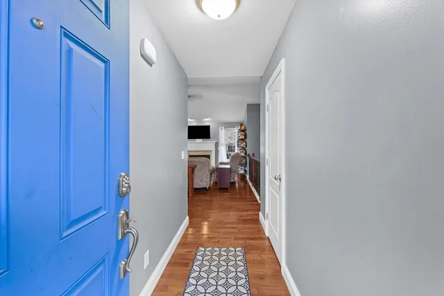 $304,900 | 1713 Hunters Ridge Court, Mahomet, IL 61853