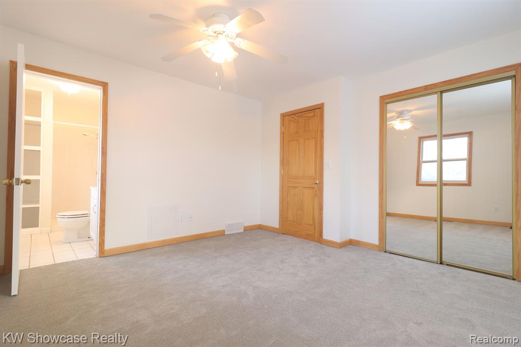 1730 Moffat Road Leonard, MI 48367 - Photo 19 of 34