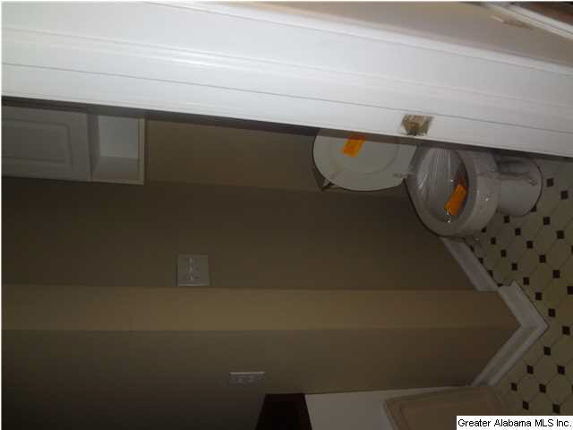 1905 Saulter Road Birmingham, AL 35209 - Photo 10 of 18