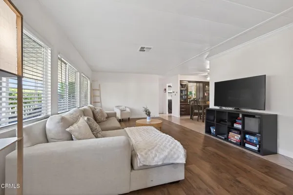 $290,000 | 226 Youmans Drive, Unit 226, Ventura, CA 93003