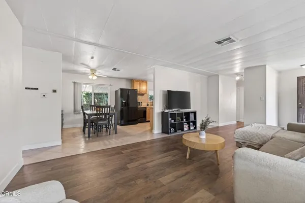 $290,000 | 226 Youmans Drive, Unit 226, Ventura, CA 93003