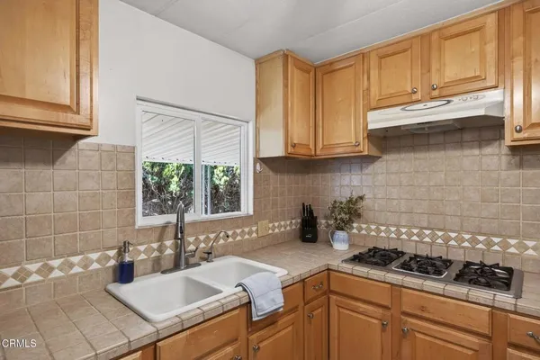 $290,000 | 226 Youmans Drive, Unit 226, Ventura, CA 93003