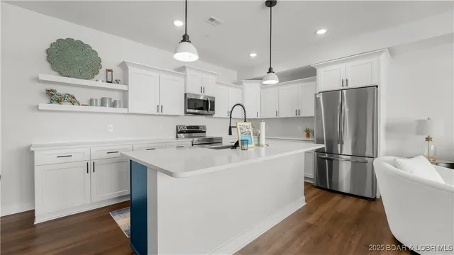 $399,000 | 104 Sierra Bay Drive, Unit 1A, Camdenton, MO 65020