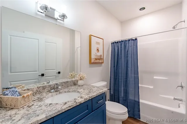 $399,000 | 104 Sierra Bay Drive, Unit 1A, Camdenton, MO 65020