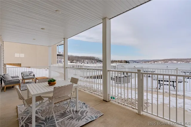 $399,000 | 104 Sierra Bay Drive, Unit 1A, Camdenton, MO 65020