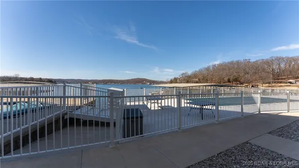 $375,000 | 104 Sierra Bay Drive, Unit 1A, Camdenton, MO 65020