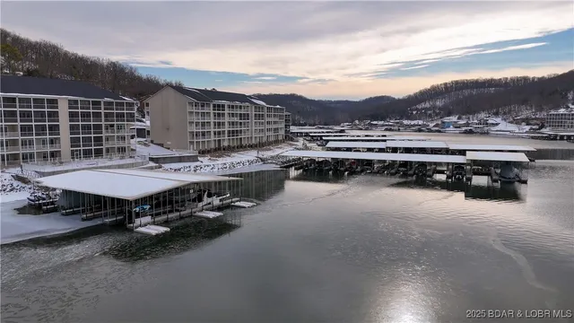 $399,000 | 104 Sierra Bay Drive, Unit 1A, Camdenton, MO 65020