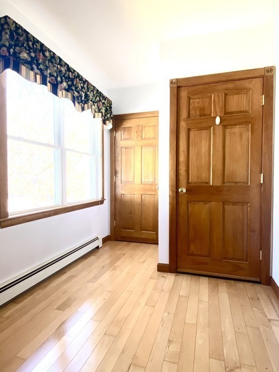 48 Pine Street Rochester, MA 02770 - Photo 30 of 39 an empty room with window