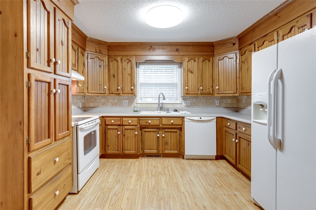 611 Regency Circle Anderson, SC 29625 - Photo 12 of 38