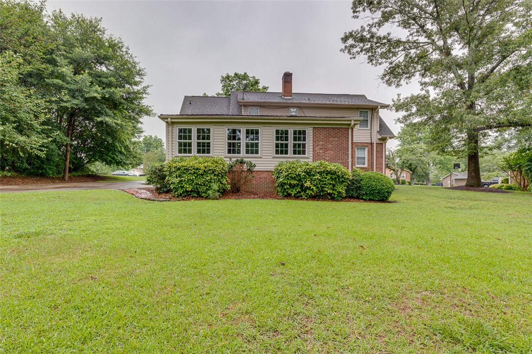 611 Regency Circle Anderson, SC 29625 - Photo 36 of 38