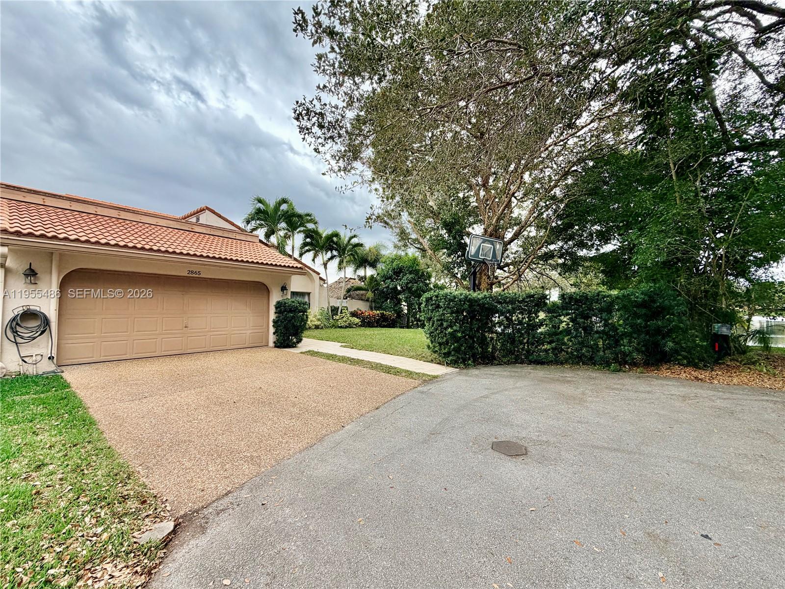 2865 Begonia Way Cooper City, FL 33026 - Photo 37 of 40