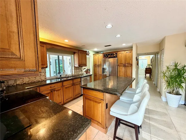 $5,900 | 2865 Begonia Way, Cooper City, FL 33026