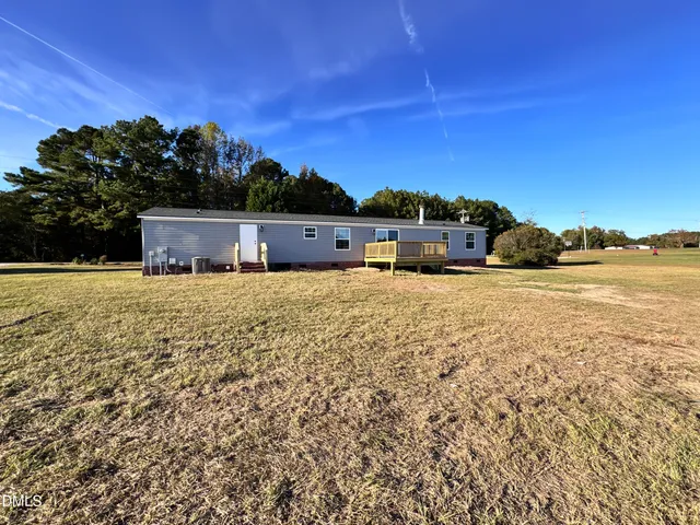 $274,900 | 2915 McLean Chapel Church Road, Bunnlevel, NC 28323