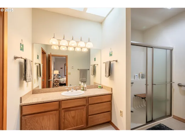 $459,999 | 1312 Village Loop, Bandon, OR 97411