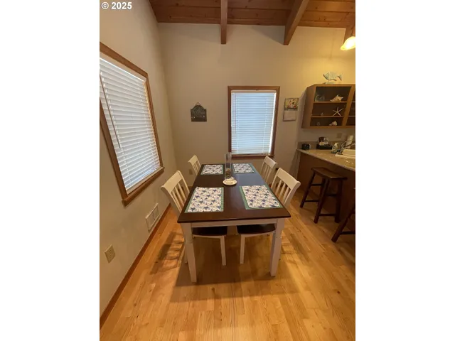 $459,999 | 1312 Village Loop, Bandon, OR 97411