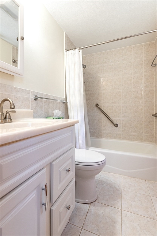 2 Marigold Avenue Wellesley, MA 02482 - Photo 23 of 42