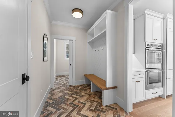 $1,999,900 | 17 Hickory Lane, Malvern, PA 19355