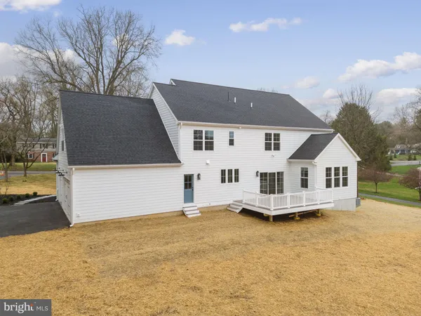 $1,999,900 | 17 Hickory Lane, Malvern, PA 19355