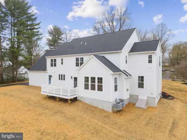 $1,999,900 | 17 Hickory Lane, Malvern, PA 19355