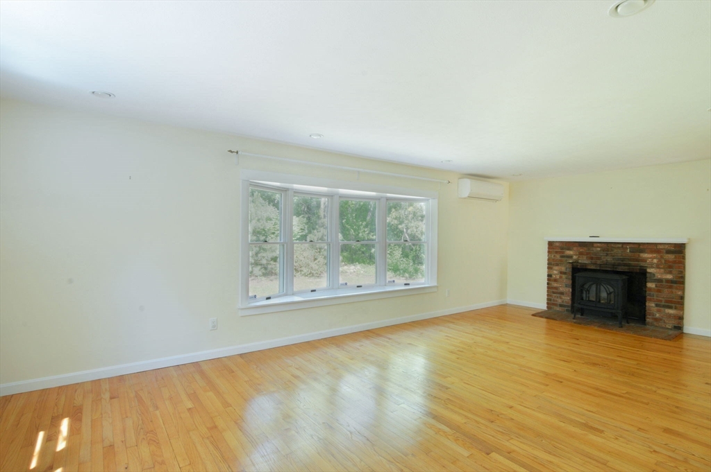 76 Mill Road East Sandwich, MA 02537 - Photo 12 of 42 Gallery Image 12