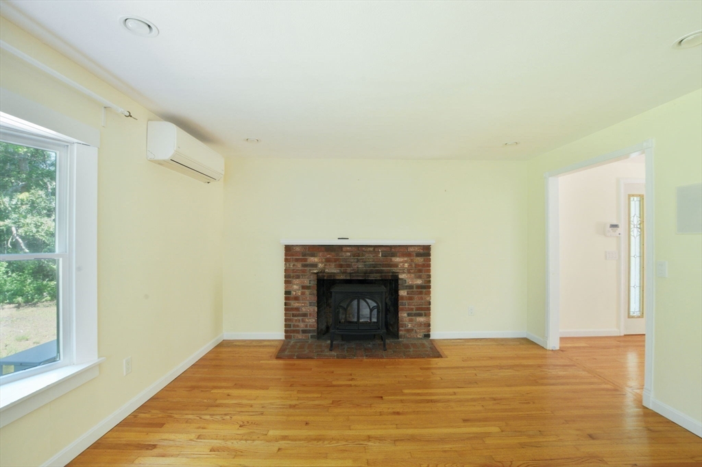 76 Mill Road East Sandwich, MA 02537 - Photo 14 of 42 Gallery Image 14