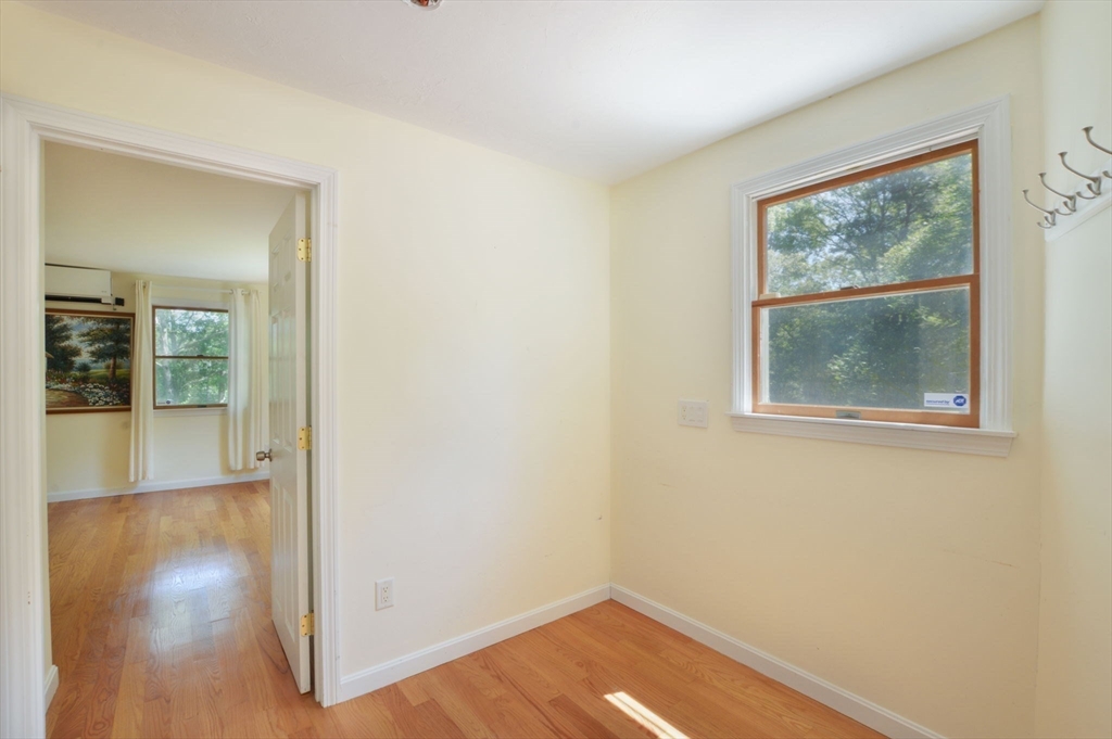 76 Mill Road East Sandwich, MA 02537 - Photo 18 of 42 Gallery Image 18