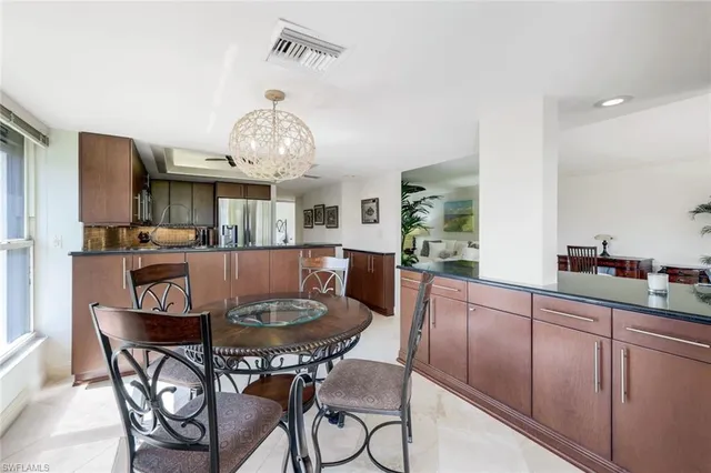 $10,500 | 4451 Gulf Shore Boulevard North, Unit 405, Naples, FL 34103