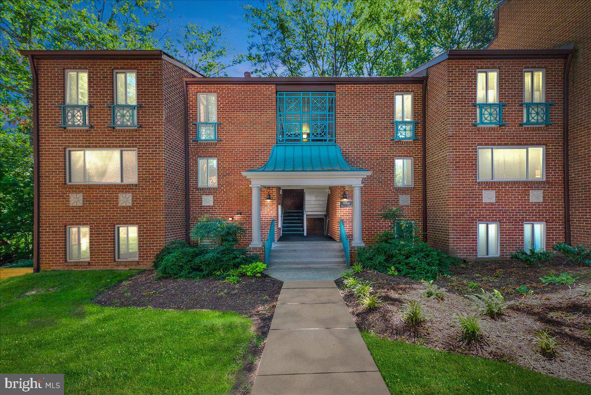 11814 Breton Court, Unit 1A Reston, VA 20191 - Photo 15 of 15