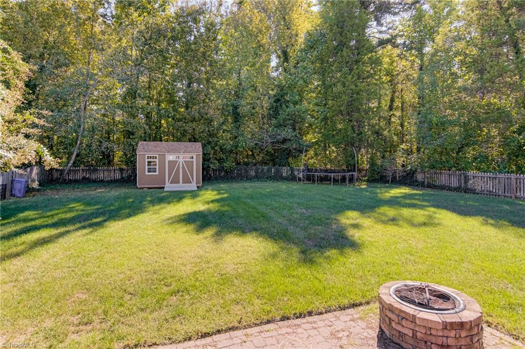 2170 Glen Cove Way High Point, NC 27265 - Photo 24 of 26