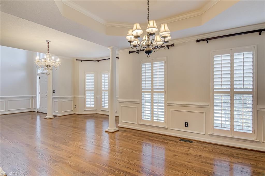 2170 Glen Cove Way High Point, NC 27265 - Photo 4 of 26