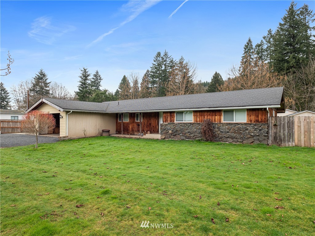 1107 Southwest Lane Street Winlock, WA 98596 - Photo 1 of 26
