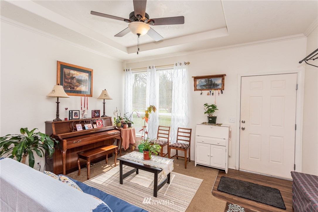 651 Gore Road Onalaska, WA 98570 - Photo 2 of 25 Gallery Image 2