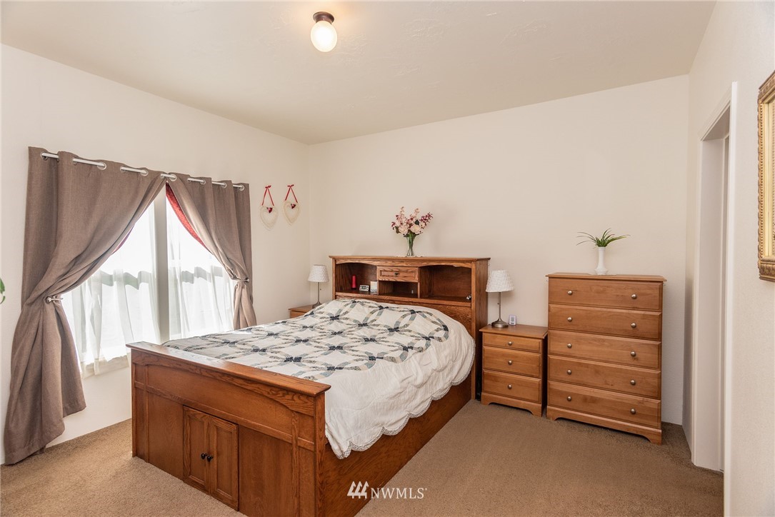 651 Gore Road Onalaska, WA 98570 - Photo 14 of 25 Gallery Image 14