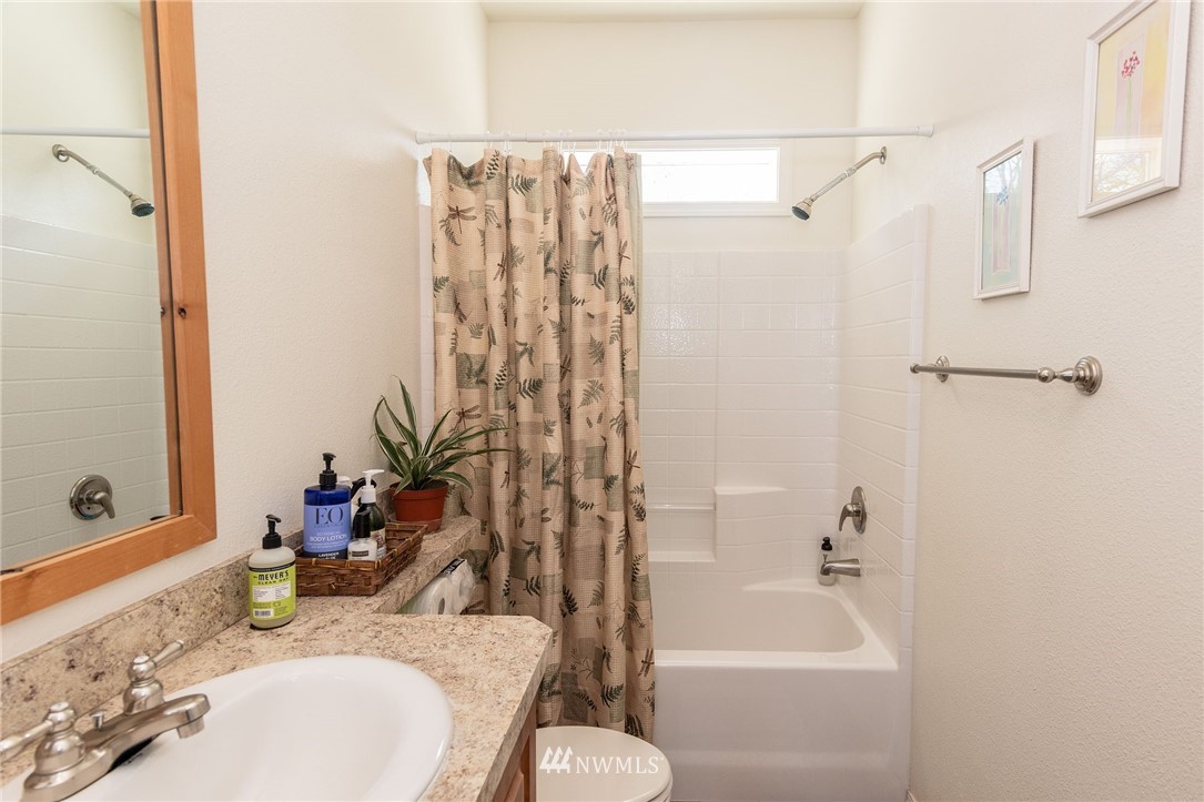 651 Gore Road Onalaska, WA 98570 - Photo 17 of 25 Gallery Image 17
