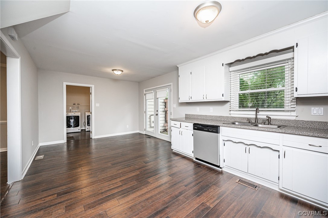 2132 Esquire Road Richmond, VA 23235 - Photo 11 of 24 Gallery Image 11