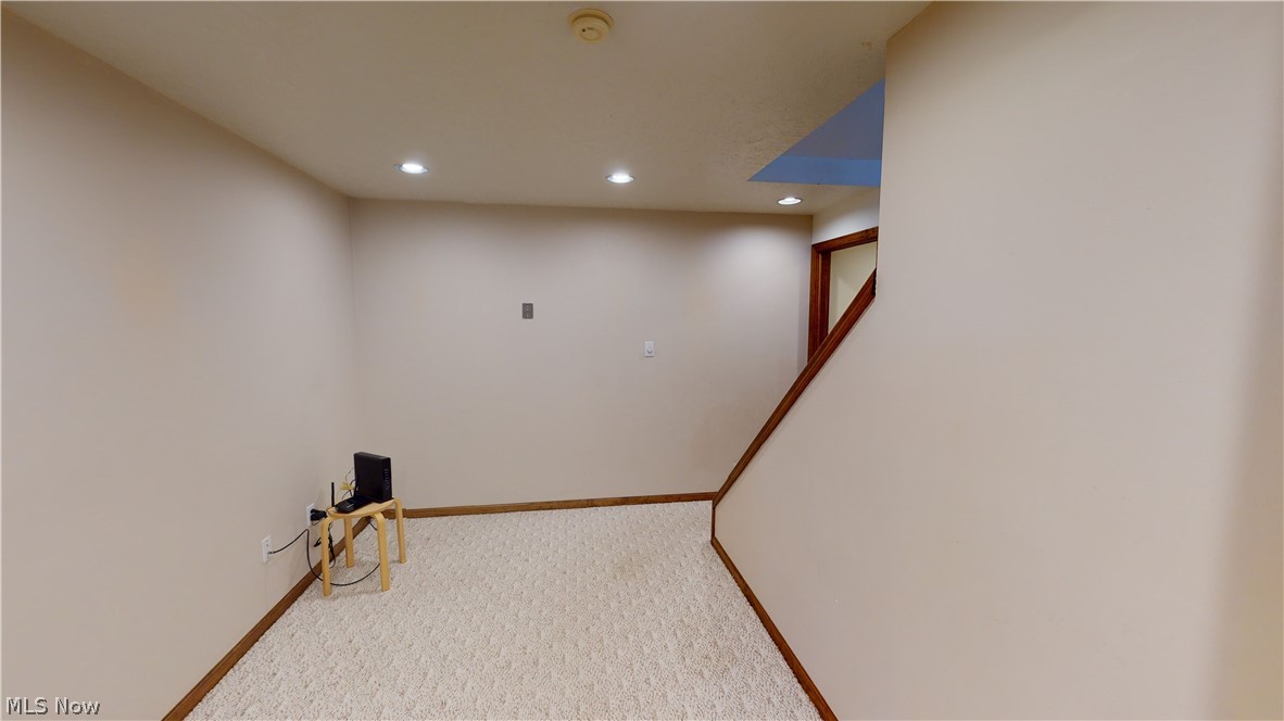 5386 Young Road Stow, OH 44224 - Photo 32 of 35 Gallery Image 32
