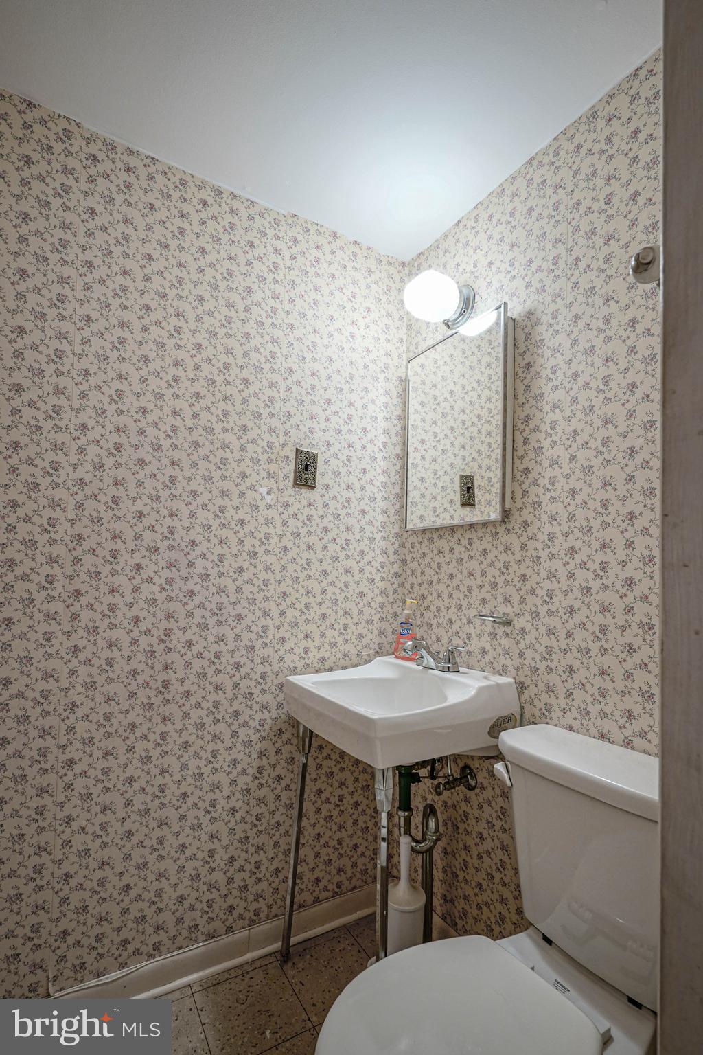 70 Walnut Street Mount Holly, NJ 08060 - Photo 26 of 42