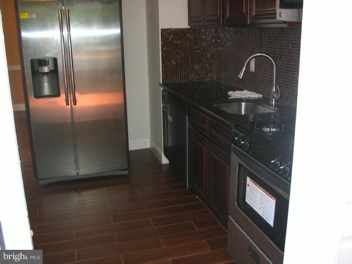 4 Dryden Road New Castle, DE 19720 - Photo 3 of 20 Gallery Image 3
