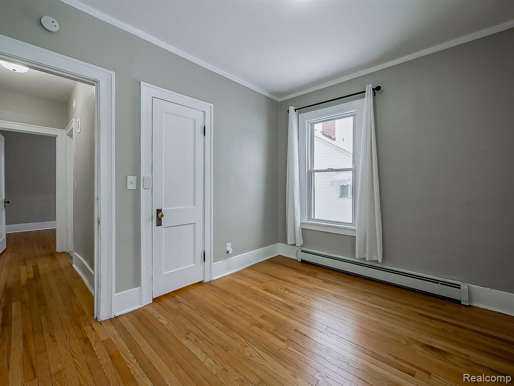 2825 Queen Street Dearborn, MI 48124 - Photo 15 of 27