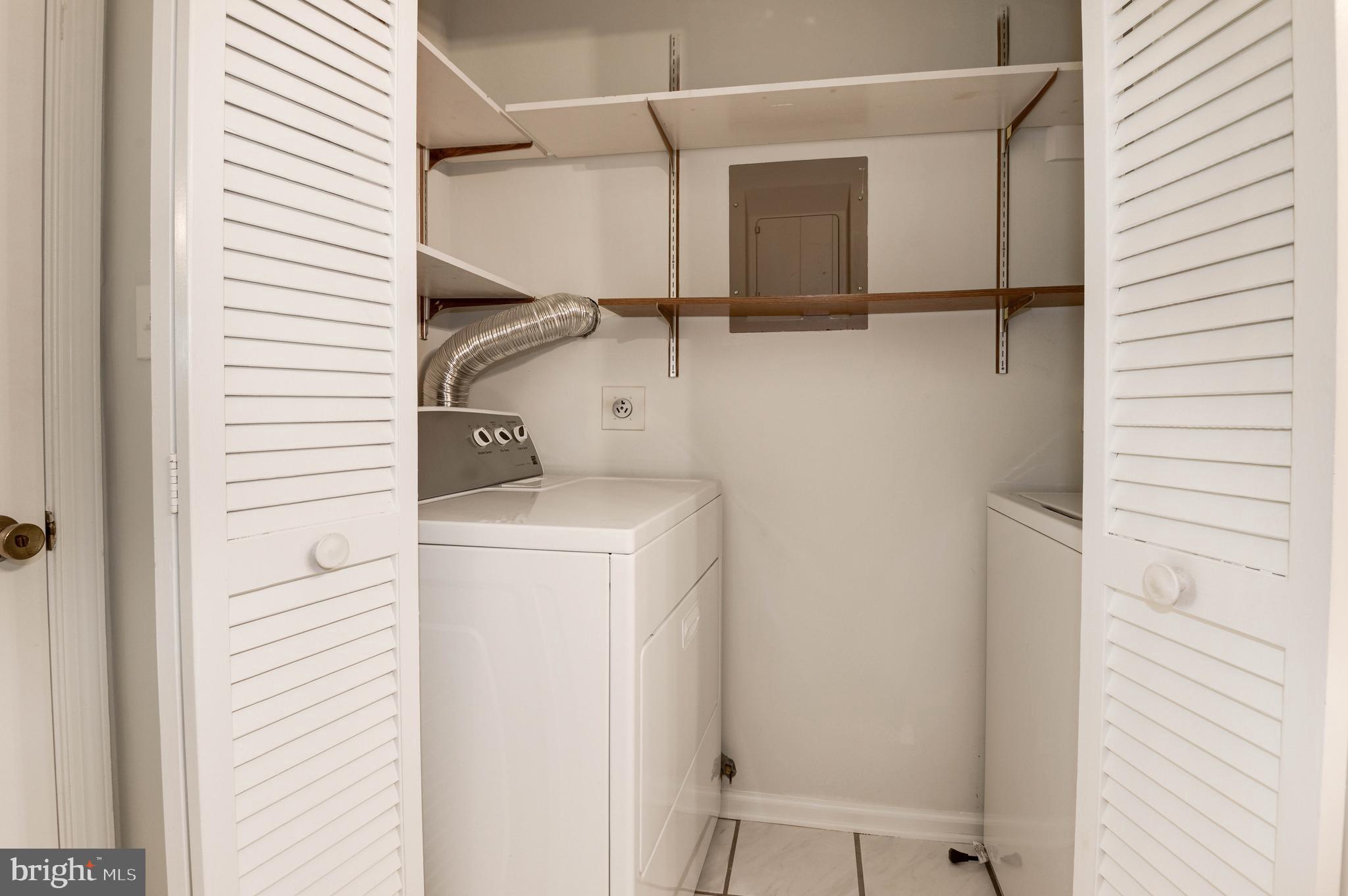 2255 Hunter's Run Drive, Unit 2255 Reston, VA 20191 - Photo 29 of 43 Gallery Image 29