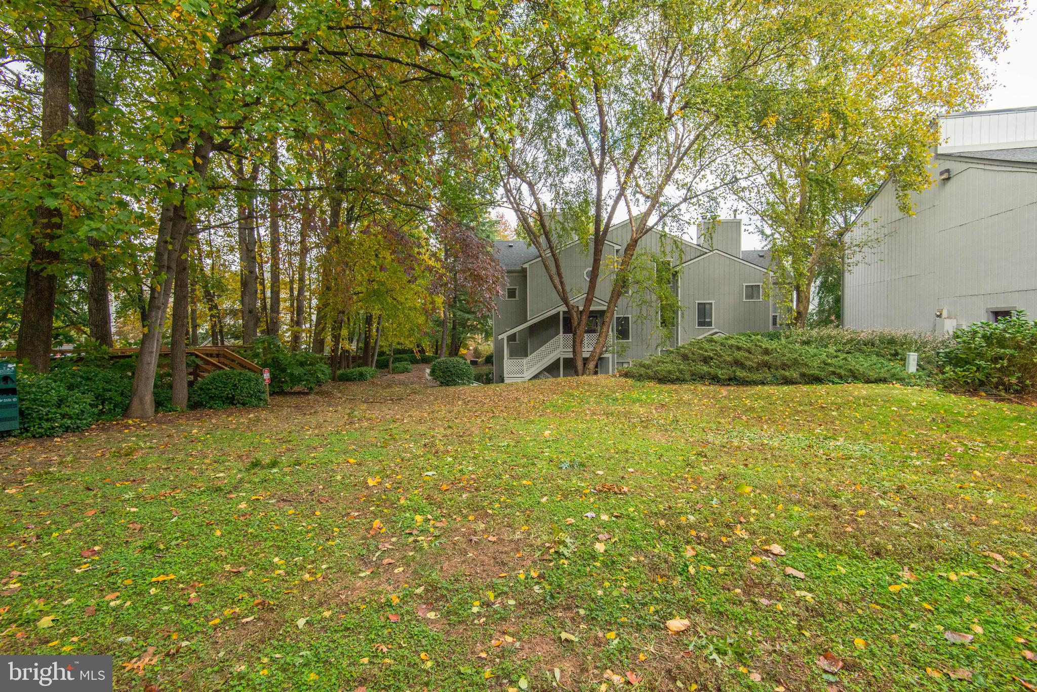 2255 Hunter's Run Drive, Unit 2255 Reston, VA 20191 - Photo 42 of 43 Gallery Image 42