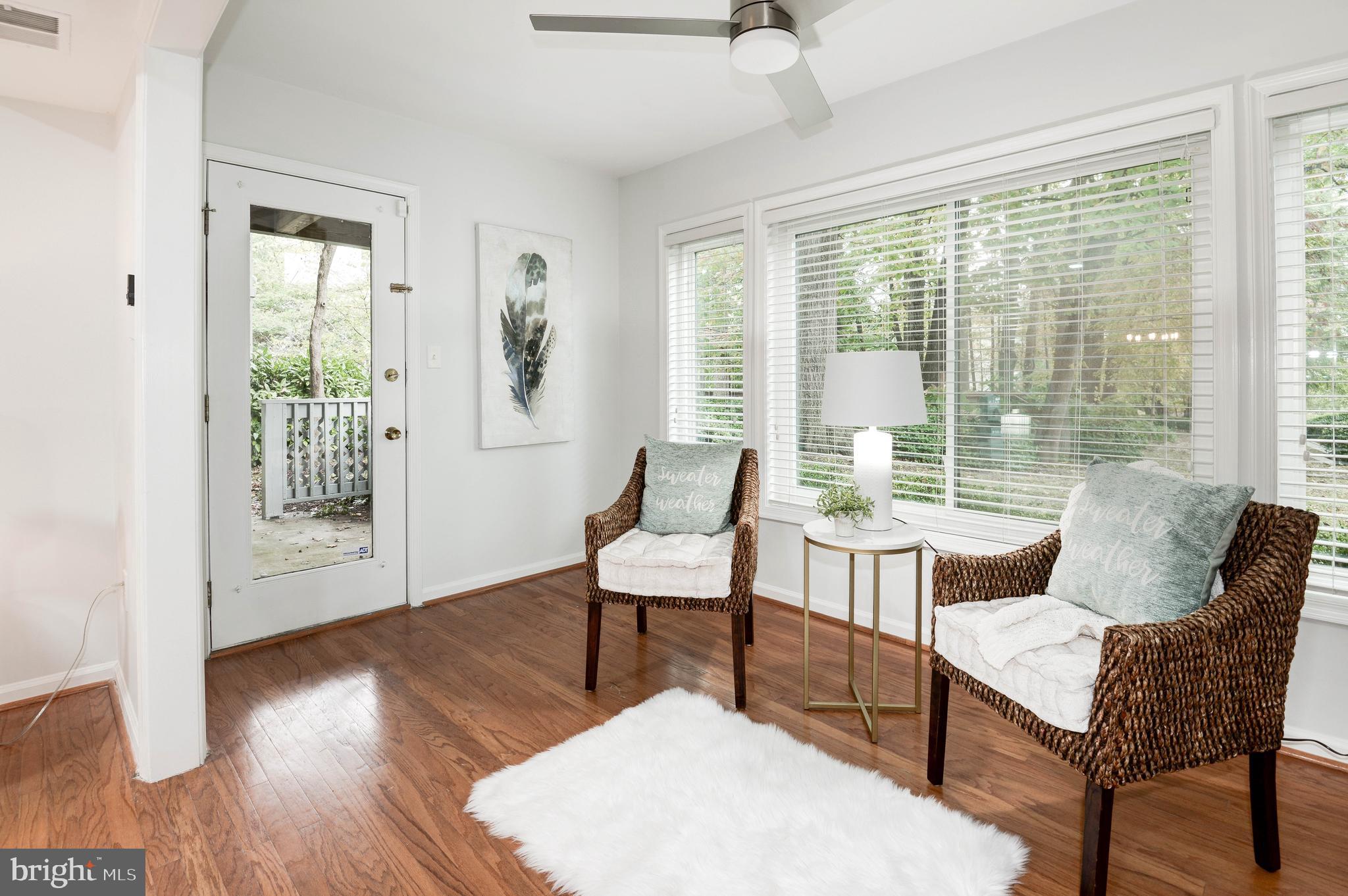 2255 Hunter's Run Drive, Unit 2255 Reston, VA 20191 - Photo 10 of 43 Gallery Image 10