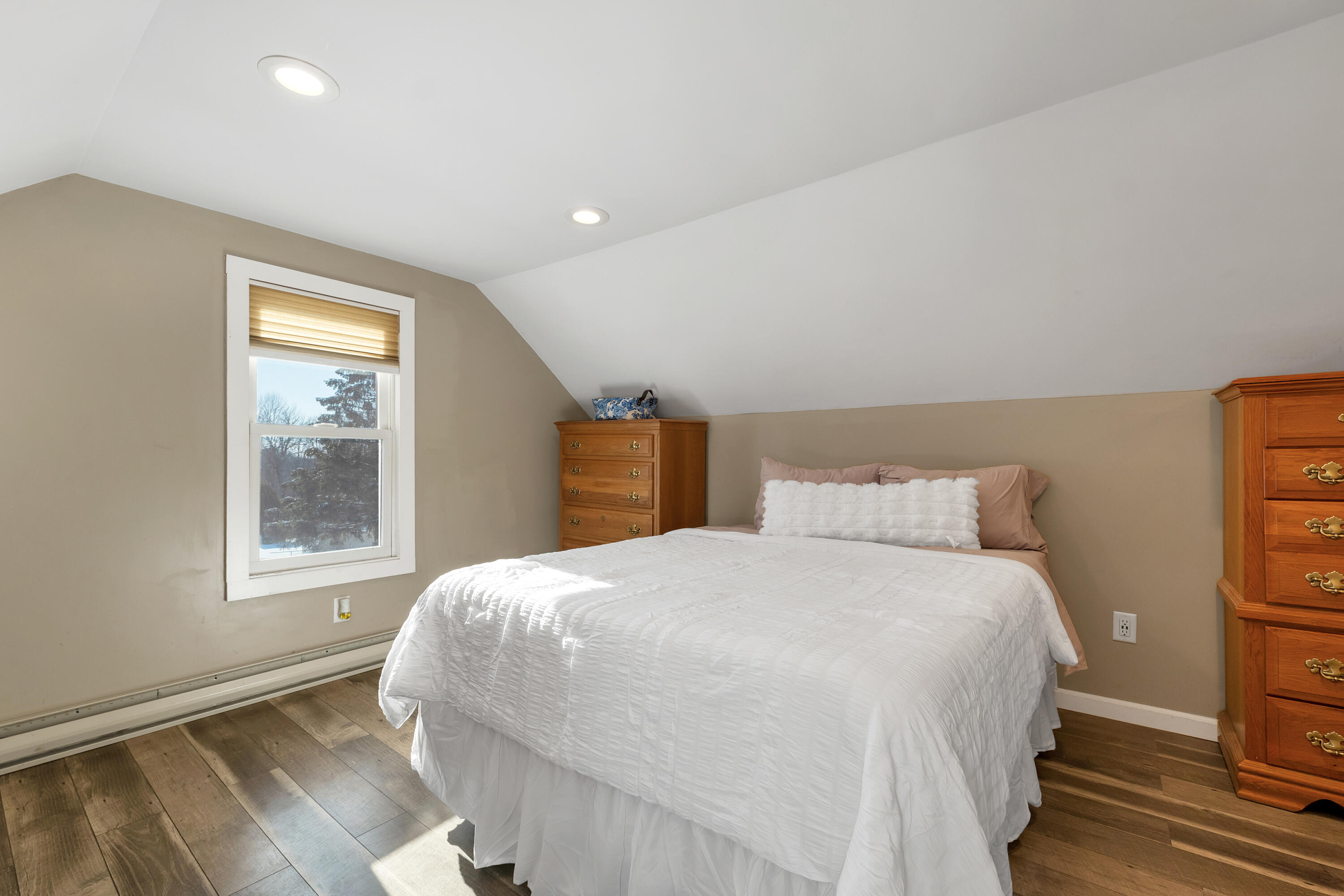 102 Elm Street Epping, NH 03042 - Photo 24 of 44 102ElmSt-036