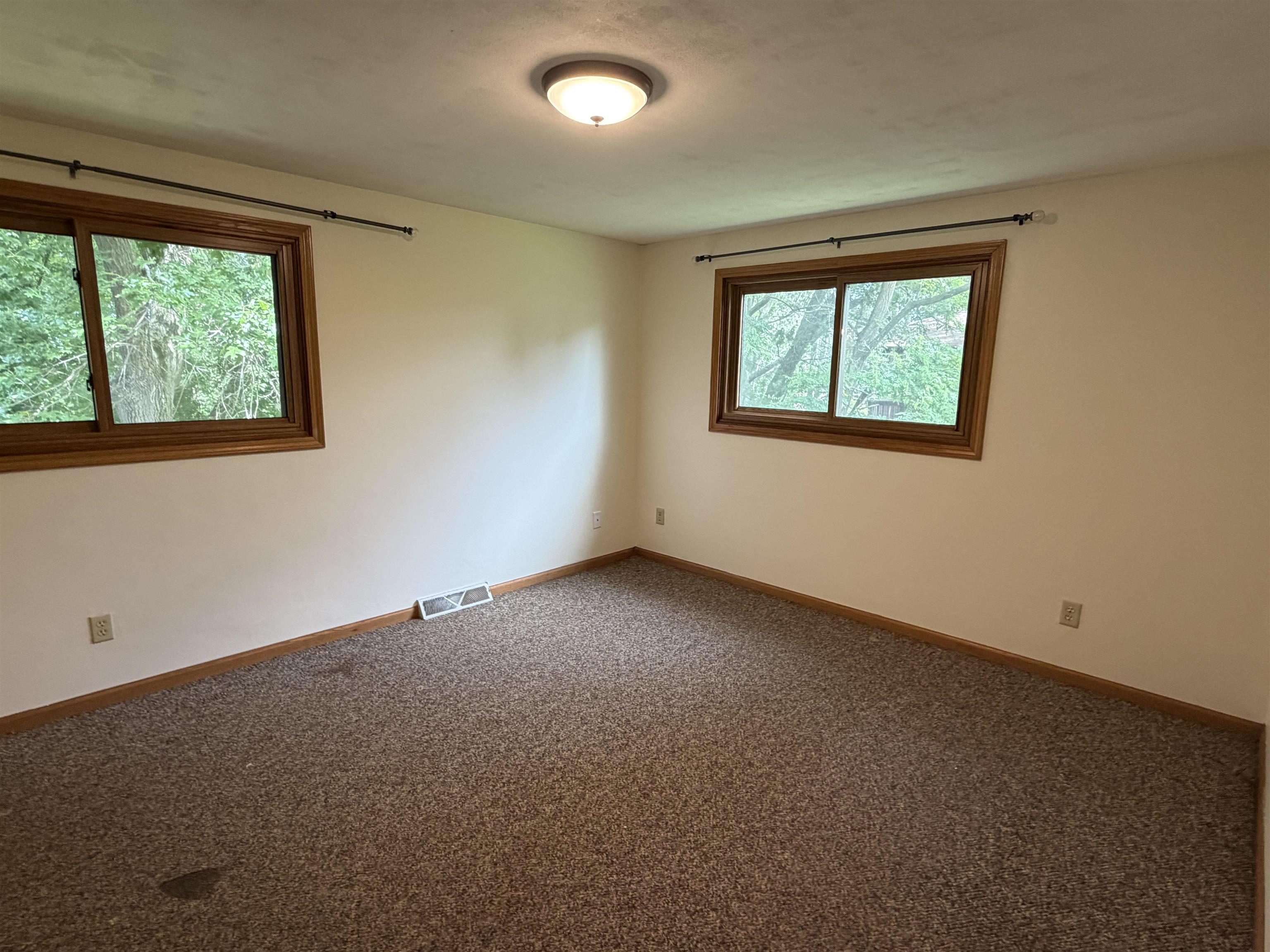 1475 Pineview Drive Reedsburg, WI 53959 - Photo 18 of 44