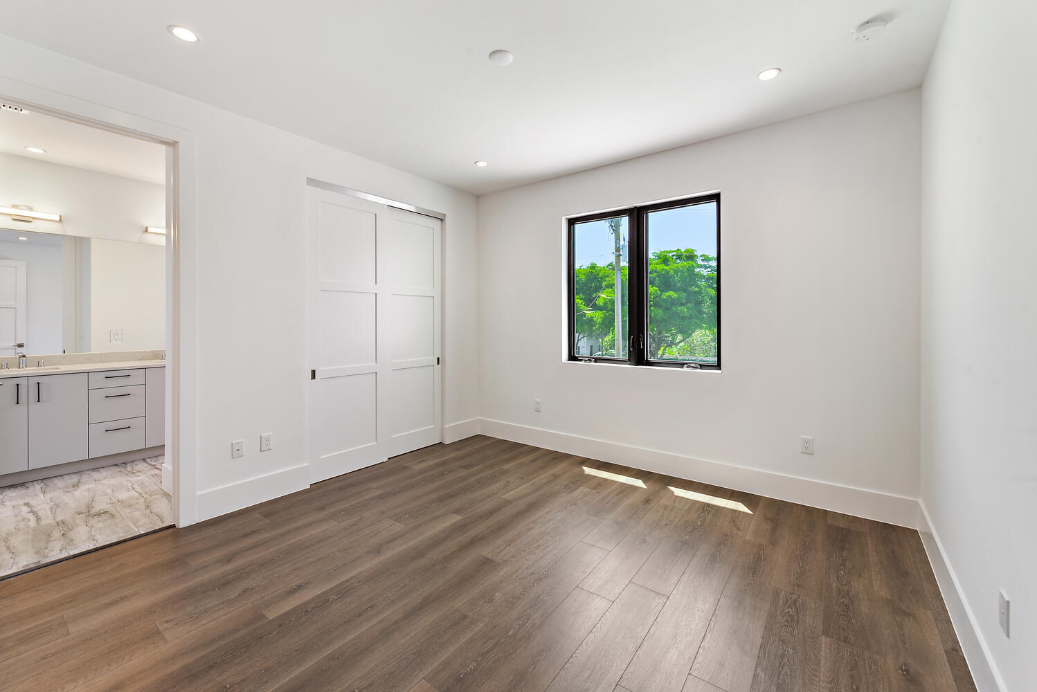 655 Kingsbridge Street Boca Raton, FL 33487 - Photo 19 of 26 Bedroom 3