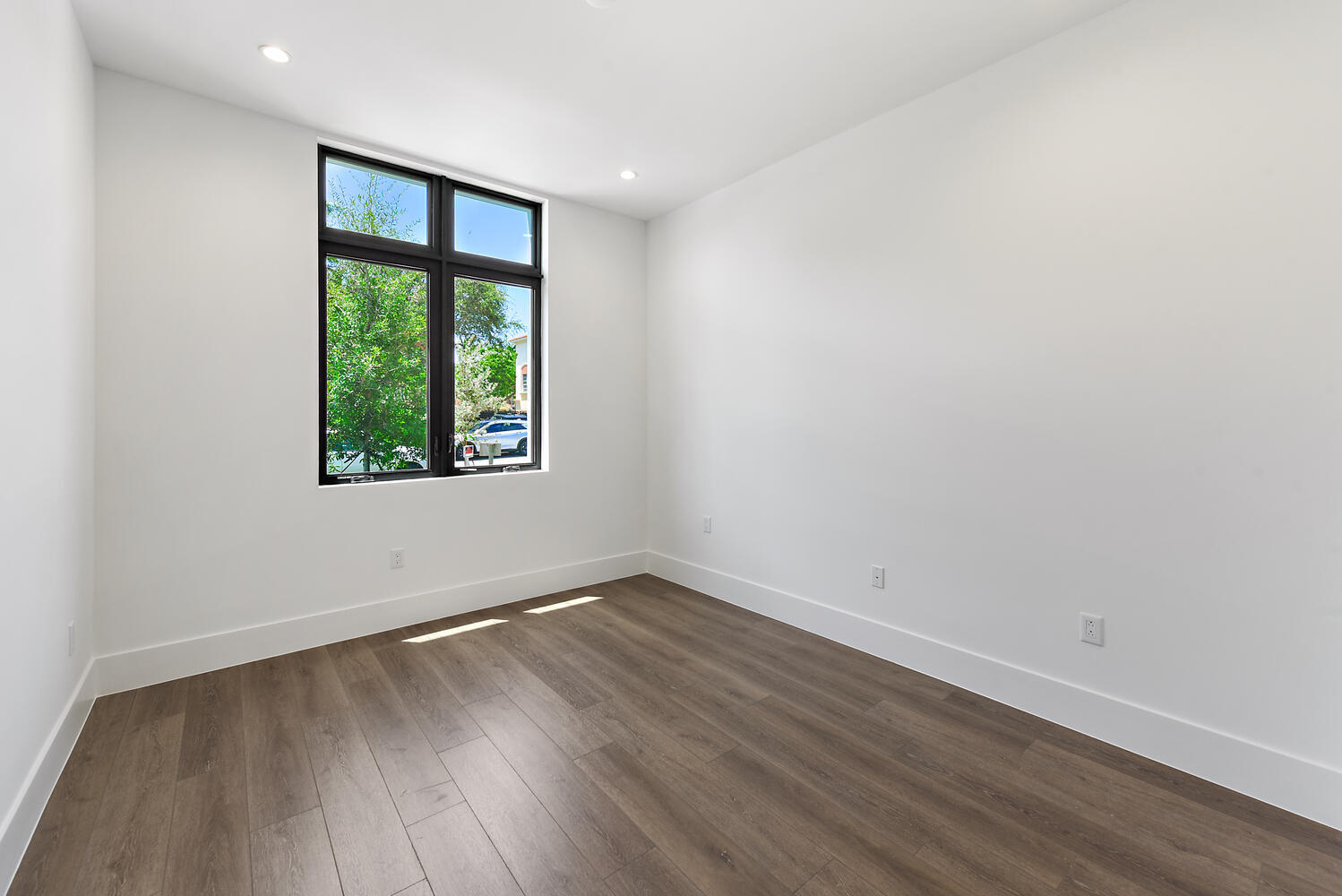 655 Kingsbridge Street Boca Raton, FL 33487 - Photo 21 of 26 Bedroom 4