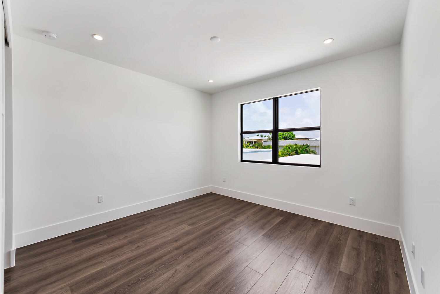 655 Kingsbridge Street Boca Raton, FL 33487 - Photo 23 of 26 Bedroom 5