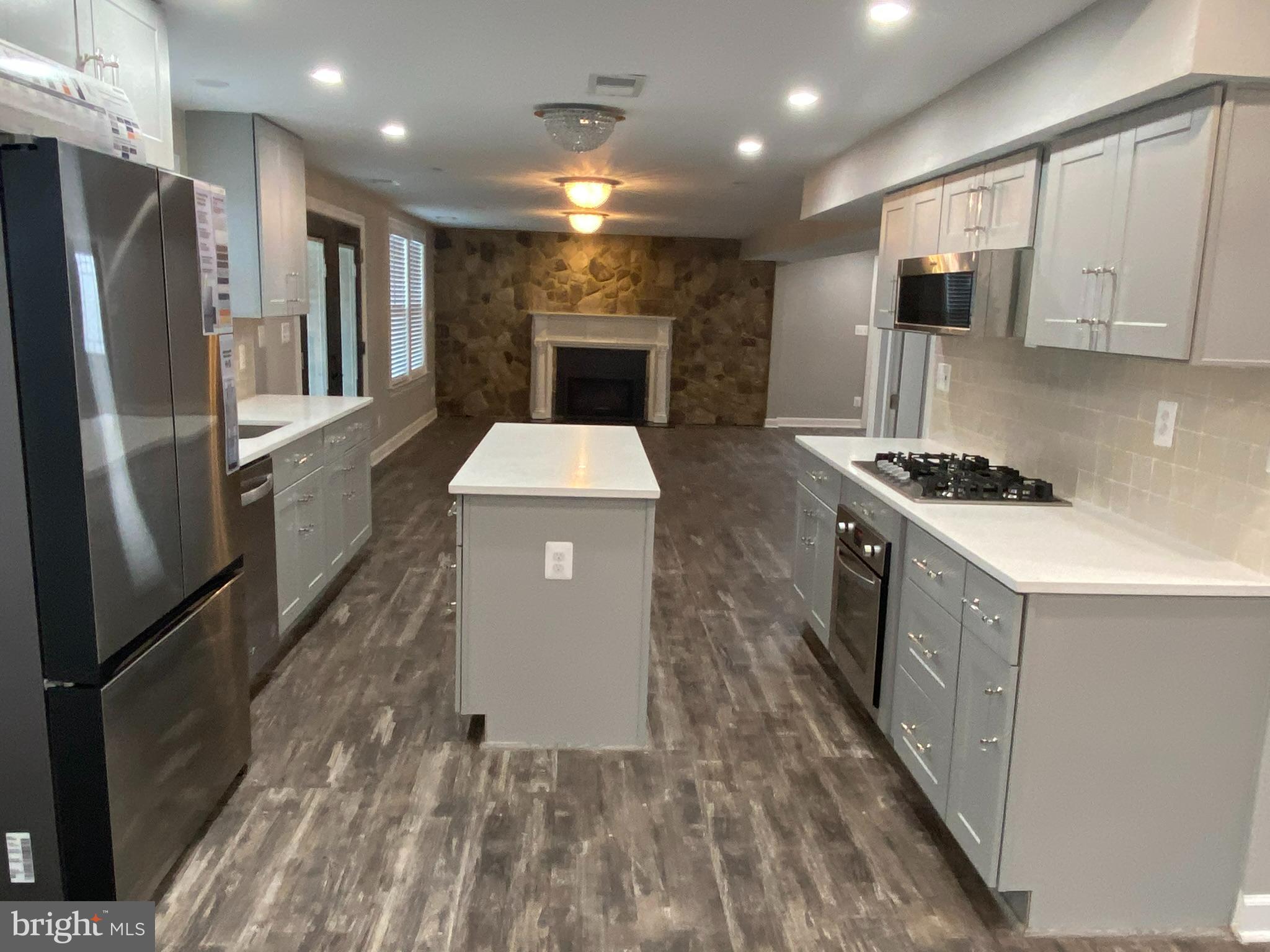 8003 Postoak Road Potomac, MD 20854 - Photo 14 of 24
