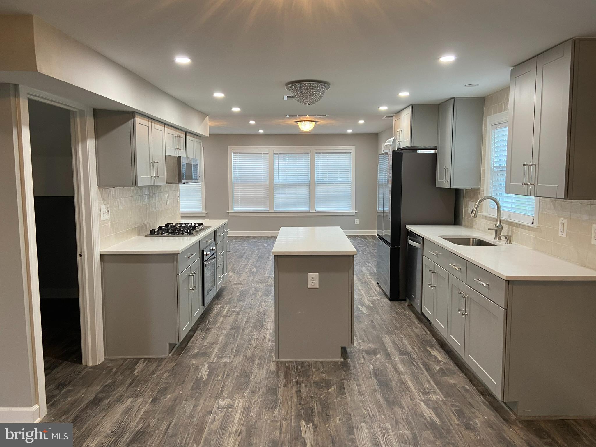 8003 Postoak Road Potomac, MD 20854 - Photo 15 of 24