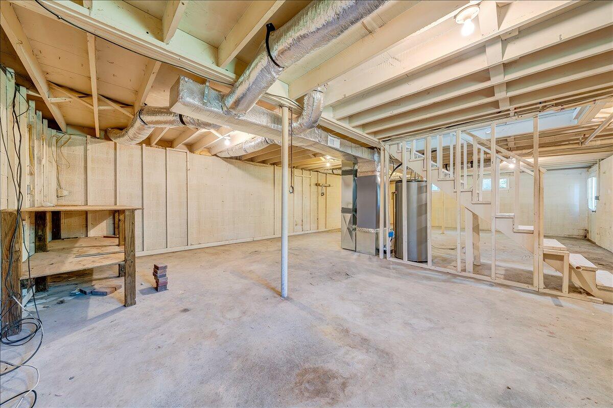 777 Switchback Road Christiansburg, VA 24073 - Photo 17 of 27 21-MIB08685